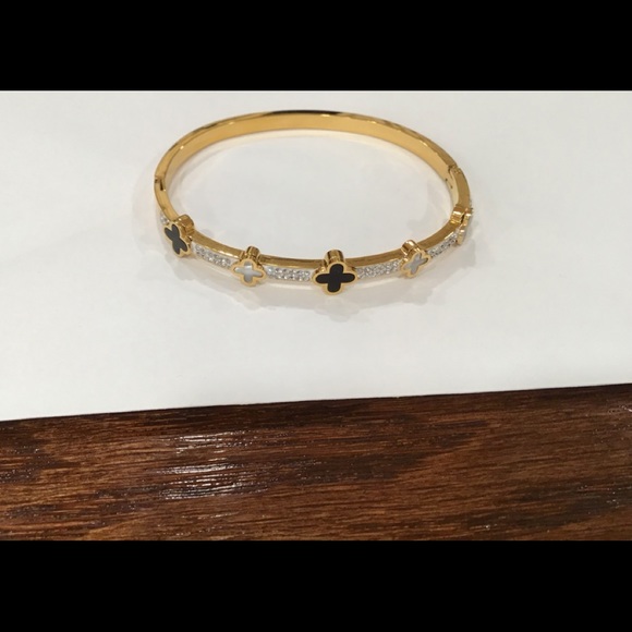 Bracelet - Picture 2 of 3